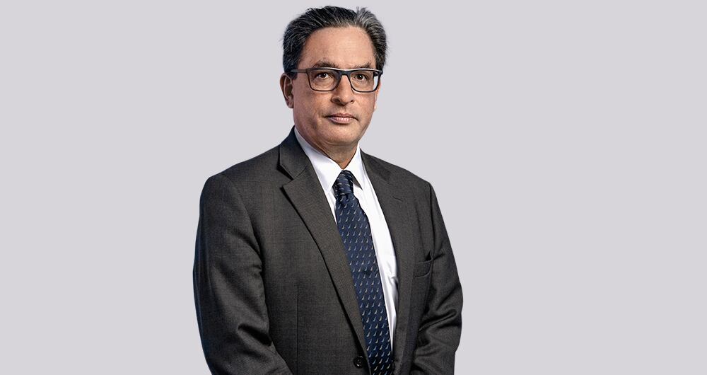 alberto carrasquillaMinistro de Hacienda