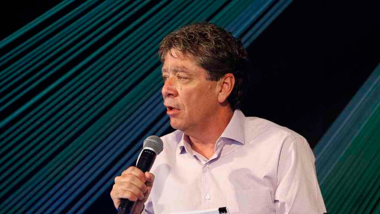 Destacó que en la última reforma tributaria se avanzó en términos de condiciones corporativas que no se pueden perder, y que por el contrario se tienen que profundizar y volver parte de la competitividad de Colombia.