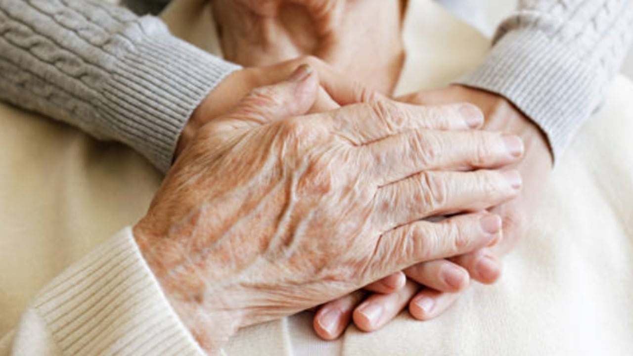 Una vida en pareja ayuda a evitar la demencia.