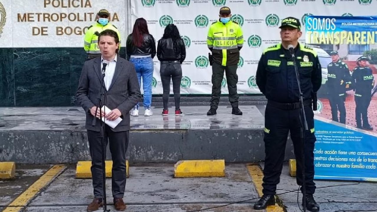 Las autoridades del distrito anunciaron las capturas.