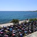 El pelotón afronta otro exigente recorrido de 153 kilómetros y casi 3.500 metros de desnivel acumulados camino de Turín. Un primer paso por el Colle della Maddalena (3ª) dará paso a dos vueltas a un exigente circuito que incluye la subida al exigente Bric del Duca (2ª) y a la Colle della Maddalena (3ª) además de otras dos cotas no puntuables antes de la meta de Turín.