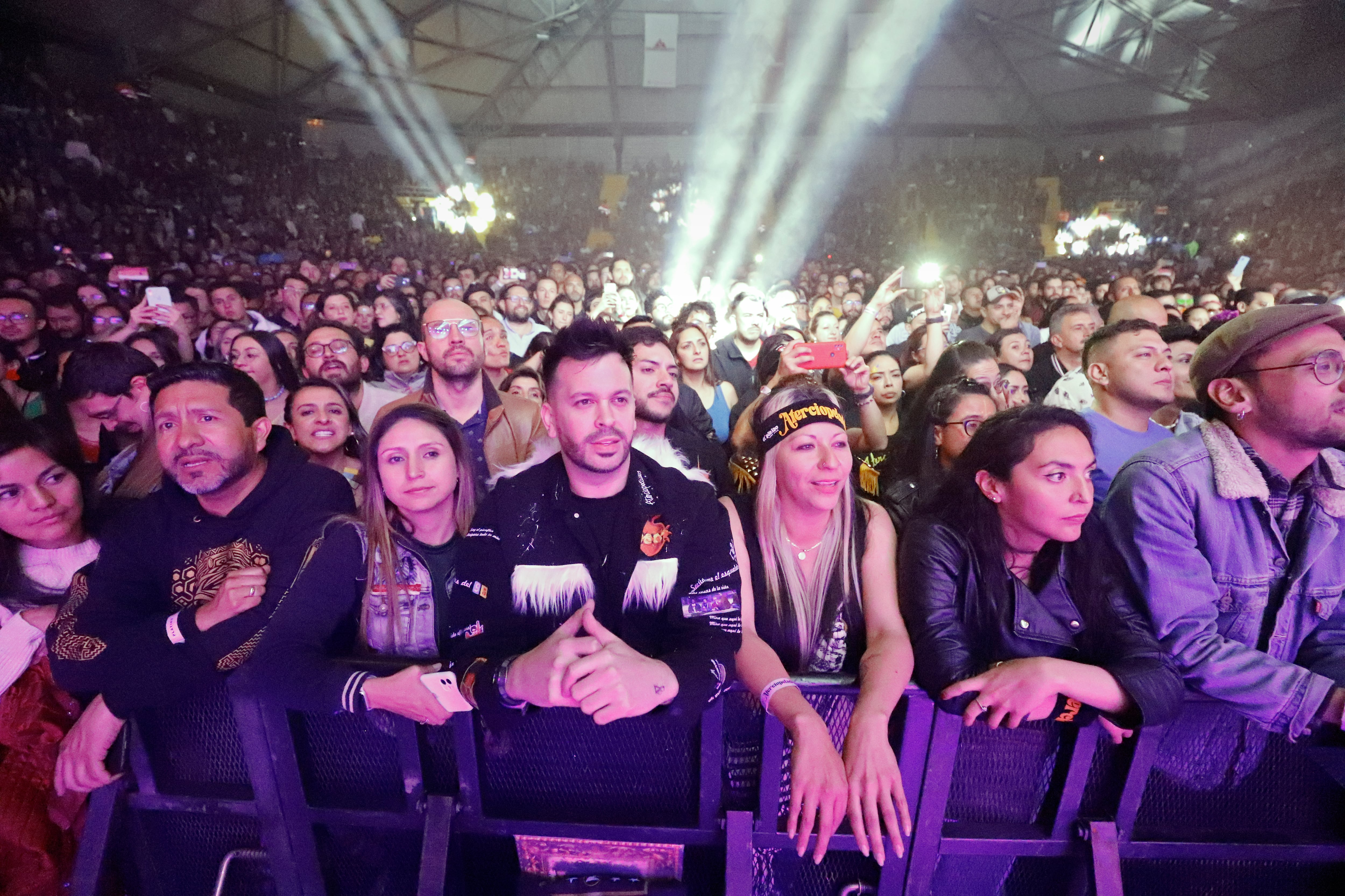 Concierto Aterciopelados 28 años  El Dorado su segundo trabajo de estudio Andrea Echeverri y Héctor Buitrago , junto a Carlos Vives y al cantante de Café Tacvba, Rubén Albarrán
Palacio de los Deportes de Bogotá 
22 de abril de 2023
Foto Guillermo Torres Reina / Semana