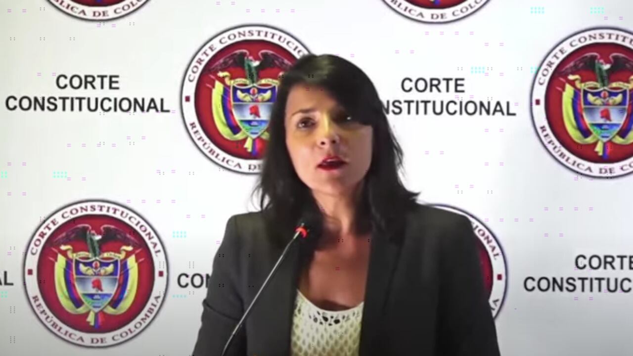 Irene Vélez dejará el cargo que desempeñó durante casi un año, como ministra de Minas, el lunes 24 de julio.