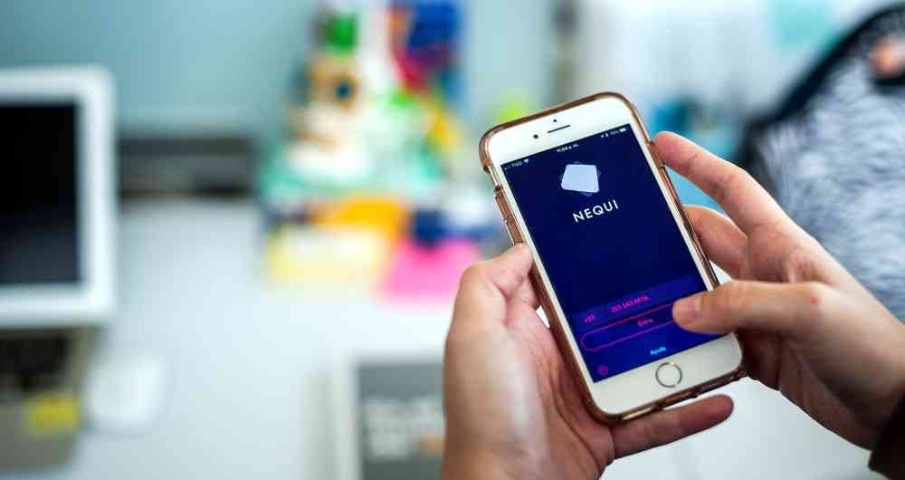 Al revisar las intermitencias, la billetera que tuvo mejor resultado fue Movii. Nequi y Daviplata tuvieron una disponibilidad menor al 99 %.