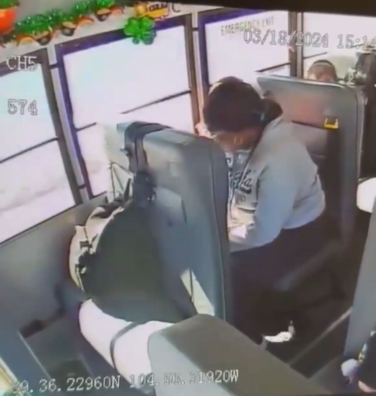 Los niños tenían moretones y rastros de abuso