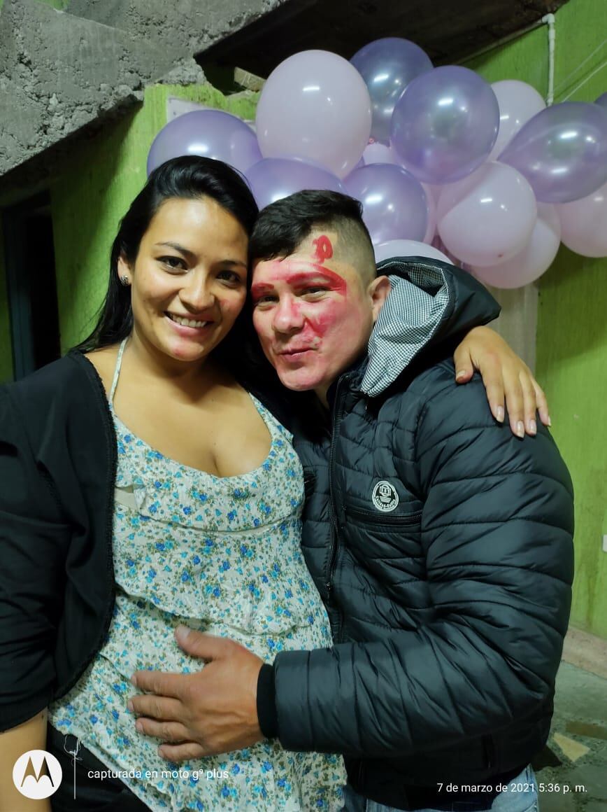 Gina Osuna  y Víctor Quintero