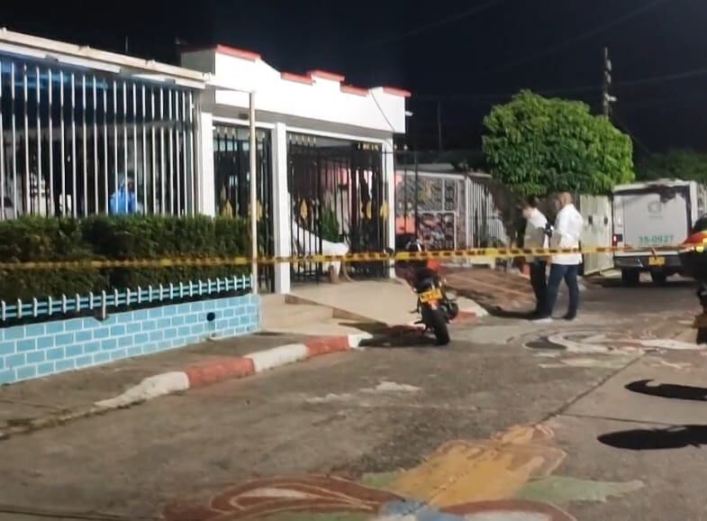 El crimen se registró en la comuna cinco.