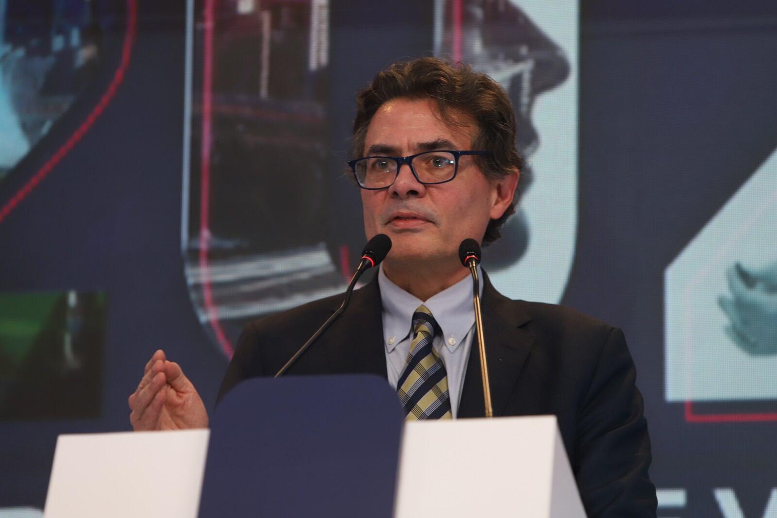 #forocolombia2023

 FORO COLOMBIA 2023
Enero 25, Club El Nogal