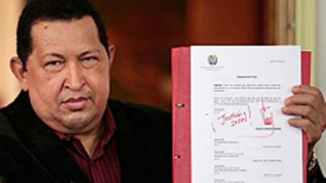 La designación de ministros es una atribución exclusiva del presidente Chávez.