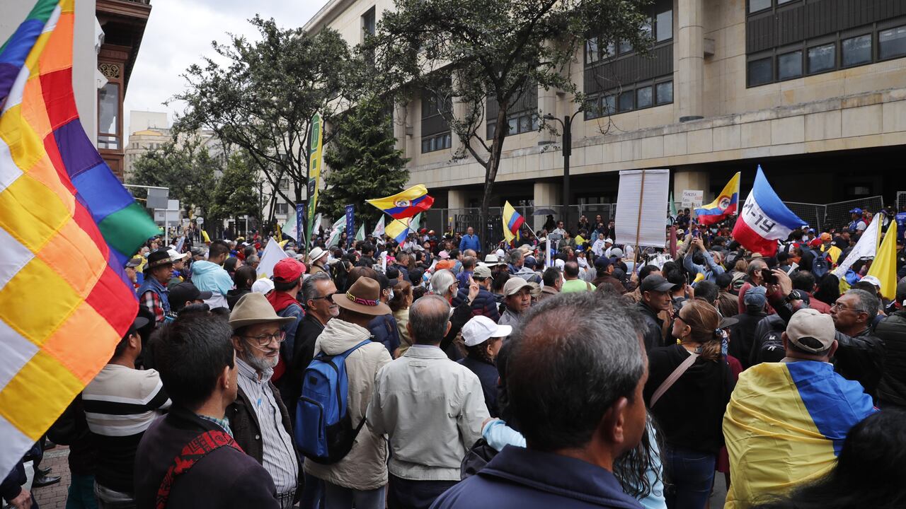 Manifestación frente a la Corte Suprema de Justicia 
Fecode, convocado por el Presidente Gustavo Petro