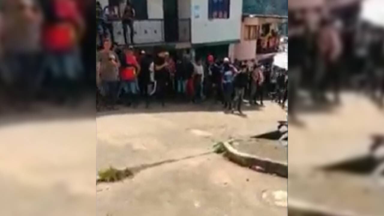 Campesinos sacaron a tropas del Ejército de su municipio en Nariño.