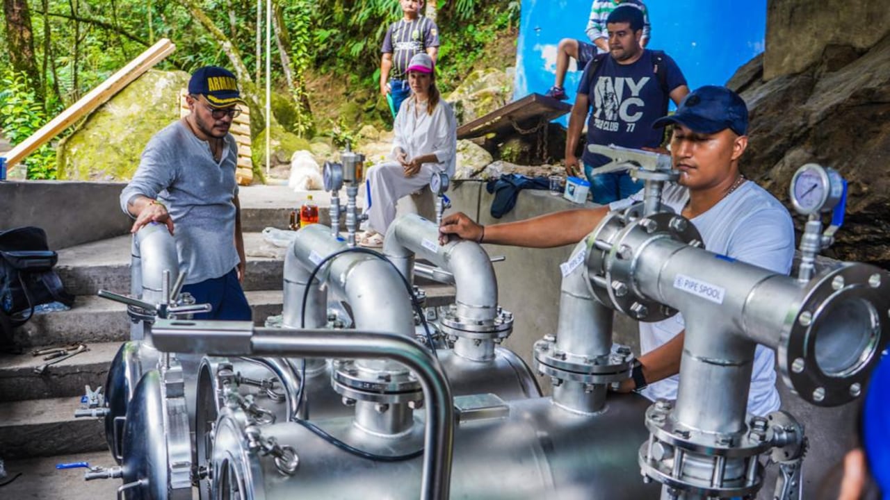 También se ha dispuesto de una bolsa de $800 millones para mejorar más
acueductos en la ciudad, en la convocatoria ‘Agua Contigo
