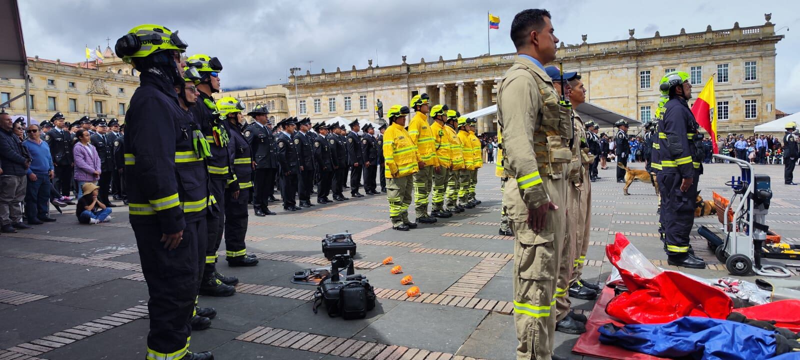Bomberos Oficiales de Bogotá