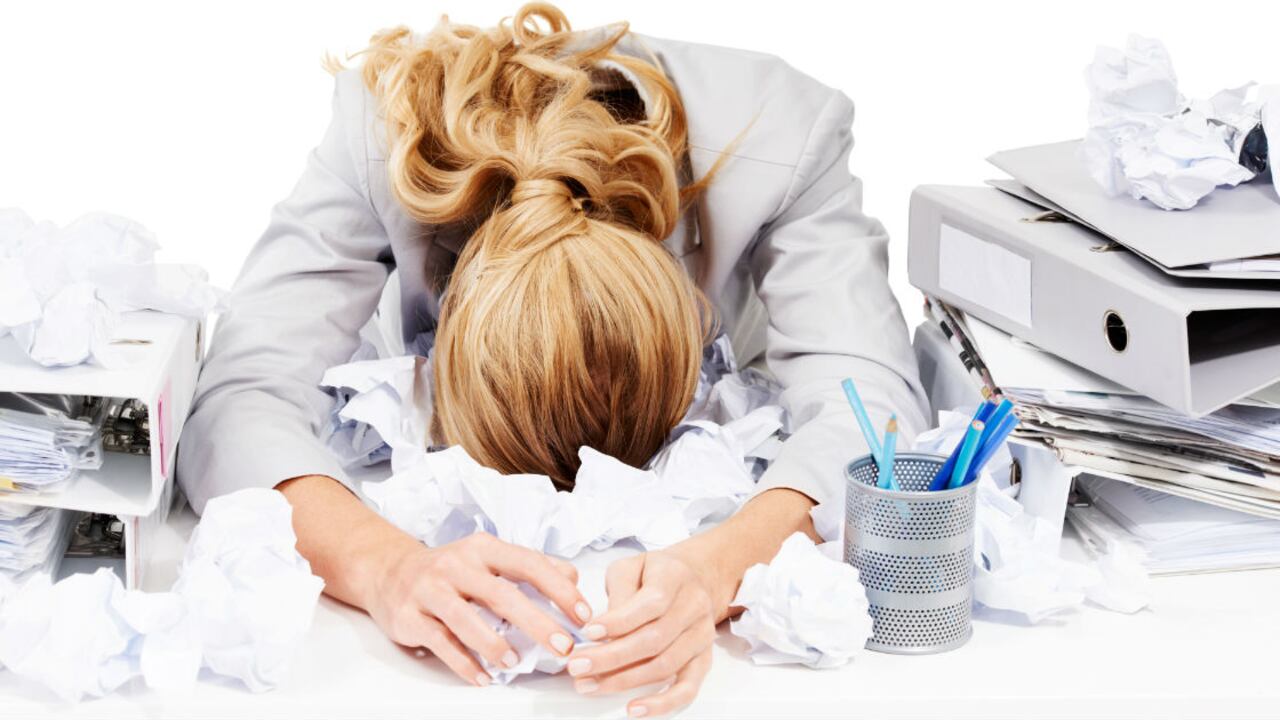 Los expertos sugieren llegar de viaje un par de días antes de volver a trabajar para readaptarse a la rutina.