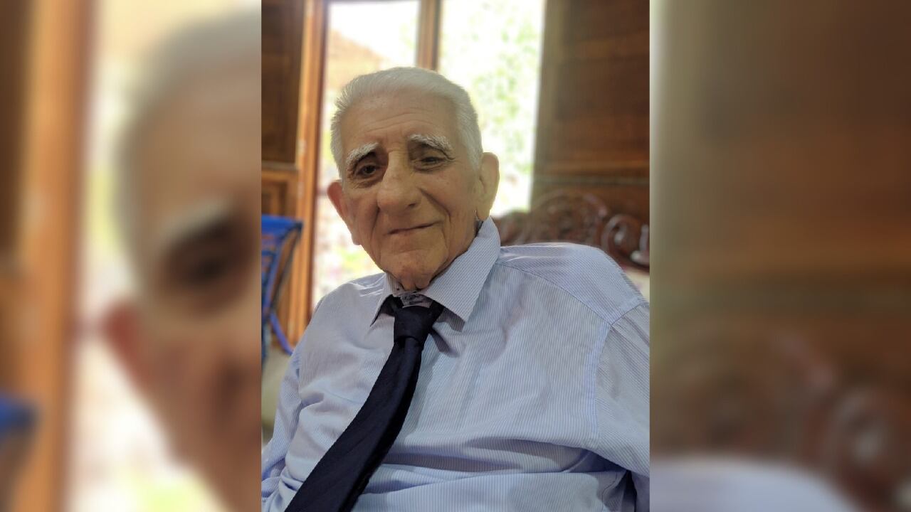 El maestro Julio Erazo Cuevas, compositor y autor de la famosa canción de Adonay