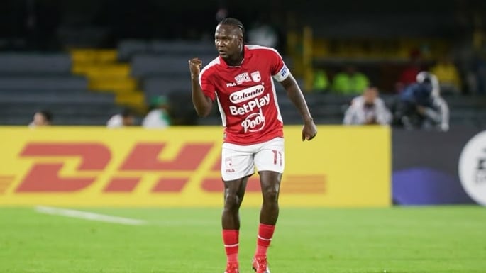 Hugo Rodallega contra Caracas.