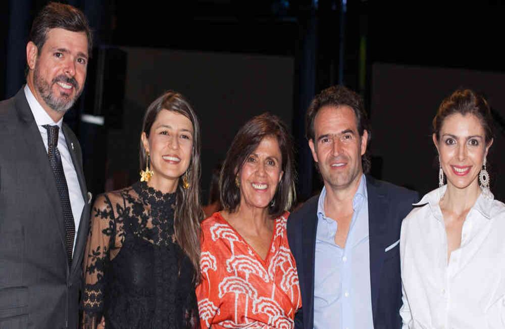 Carlos Eduardo Botero, Margarita Gómez, Pepa Pombo, Federico Gutiérrez y Cristina Toquica.