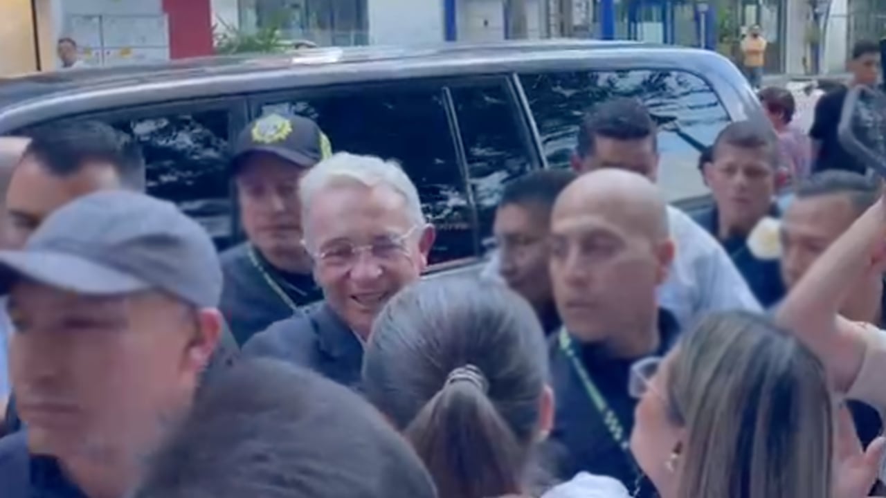 Expresidente Álvaro Uribe Vélez, en Sabaneta