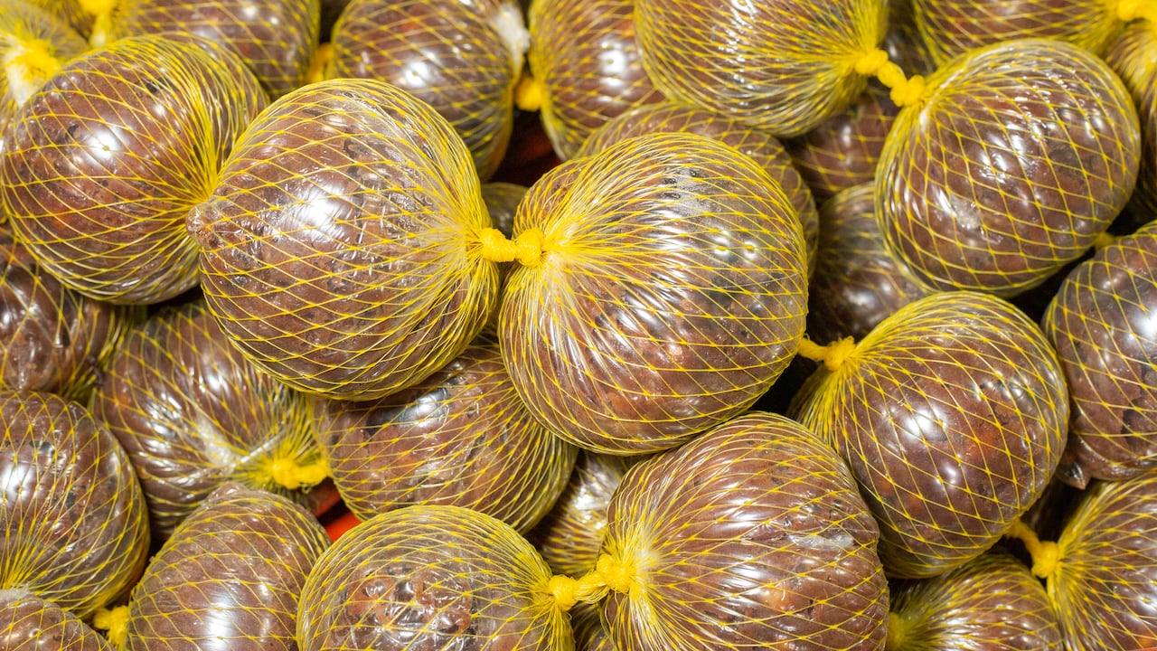 Esta fruta exótica es popular por su efecto estimulante.