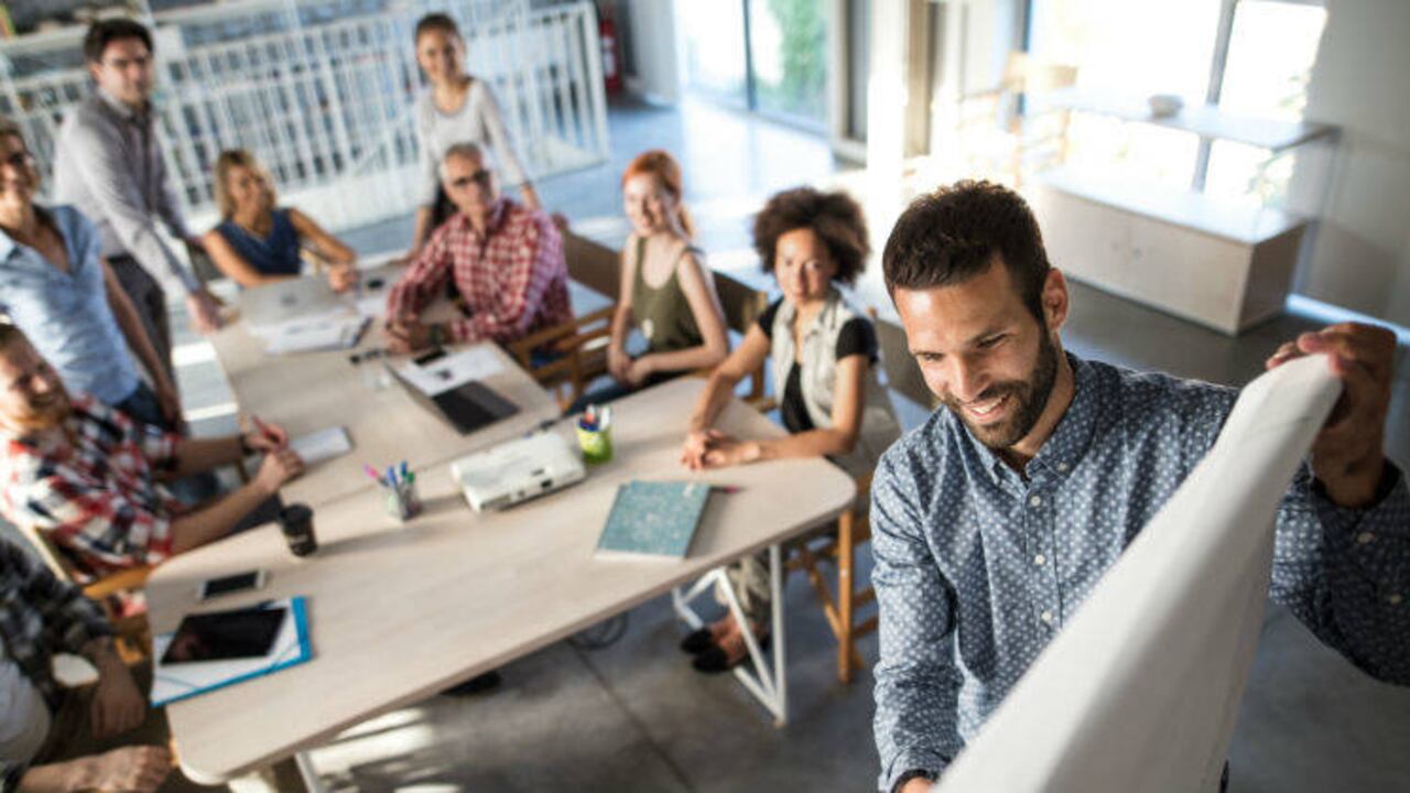 Se tendrá en cuenta la visión general del negocio, los principales retos y forma en que los ha afrontado, la innovación y proyección futura de su empresa.