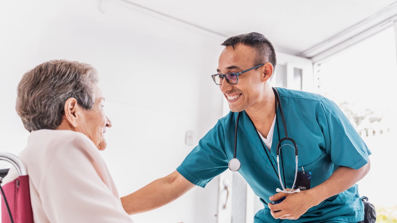 El sistema de salud en Colombia presenta grandes retos.
