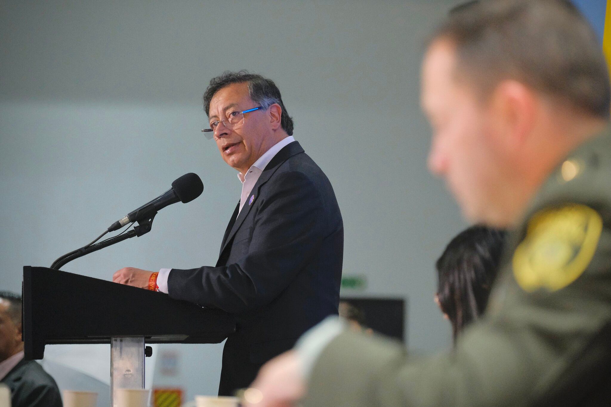 El presidente, Gustavo Petro, en el denominado 'Primer Encuentro de Comandantes de la Policía 2025', en la Escuela de Cadetes de Policía General Francisco José de Paula Santander Omaña, en Bogotá