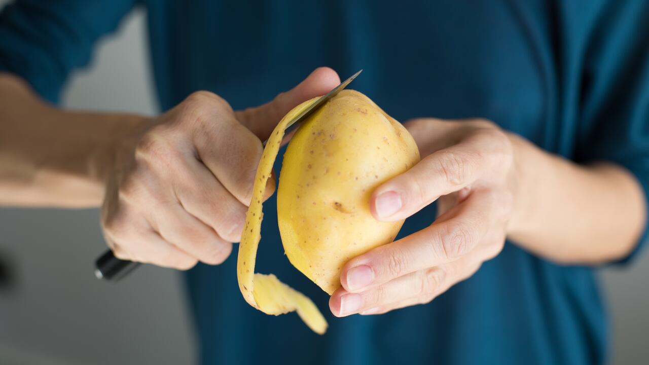 La papa es fuente de vitamina C.