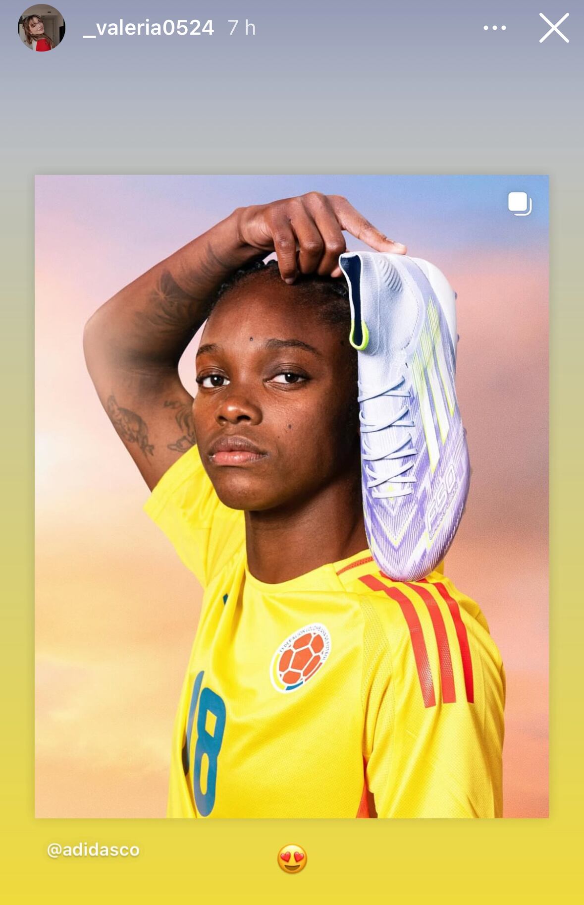 Novia de la delantera de la tricolor se mostró orgullosa por el trabajo de la deportista.