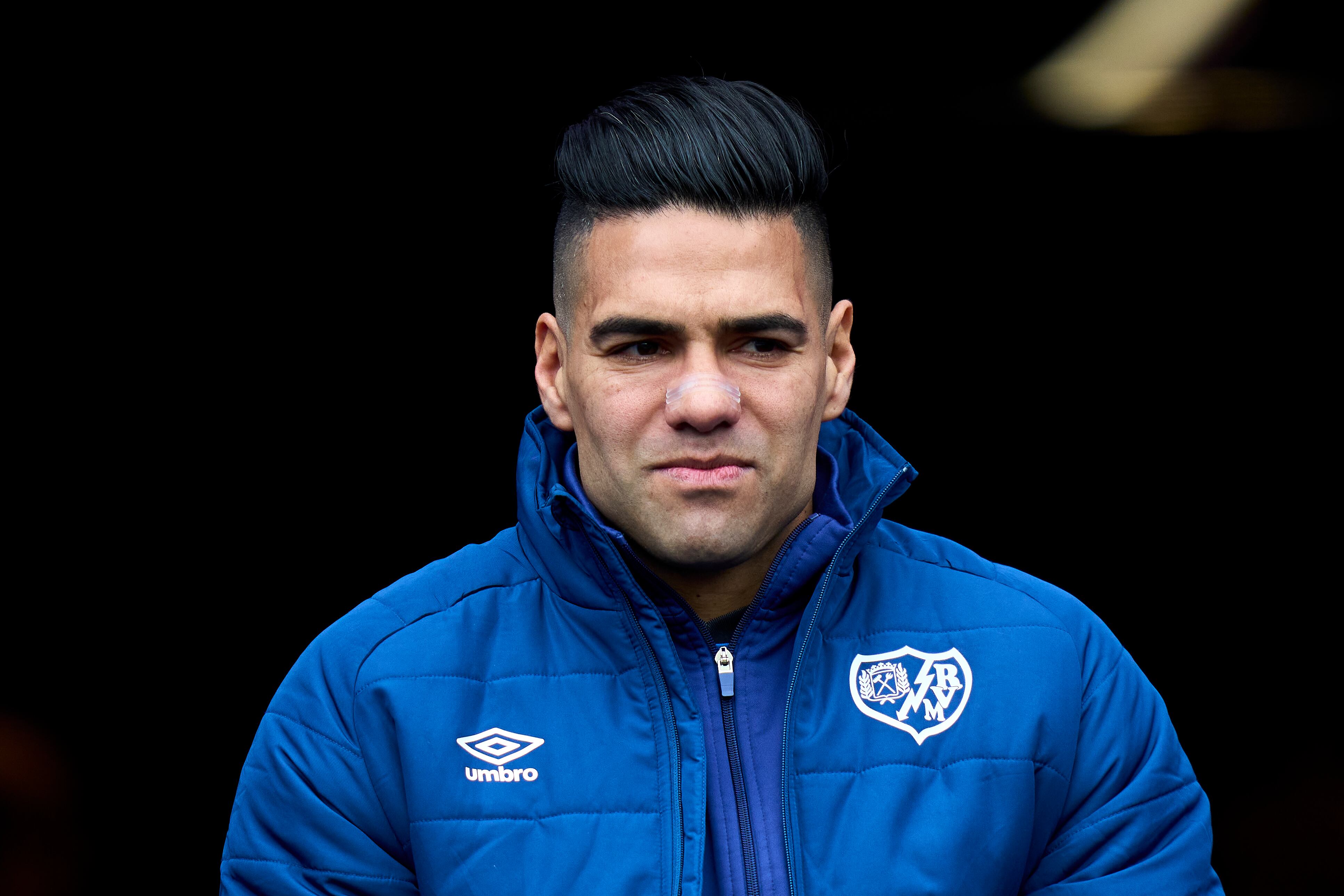 VALLADOLID, SPAIN - JANUARY 14: Radamel Falcao of Rayo Vallecano looks on prior the game during the LaLiga Santander match between Real Valladolid CF and Rayo Vallecano at Estadio Municipal Jose Zorrilla on January 14, 2023 in Valladolid, Spain. (Photo by Diego Souto/Quality Sport Images/Getty Images)