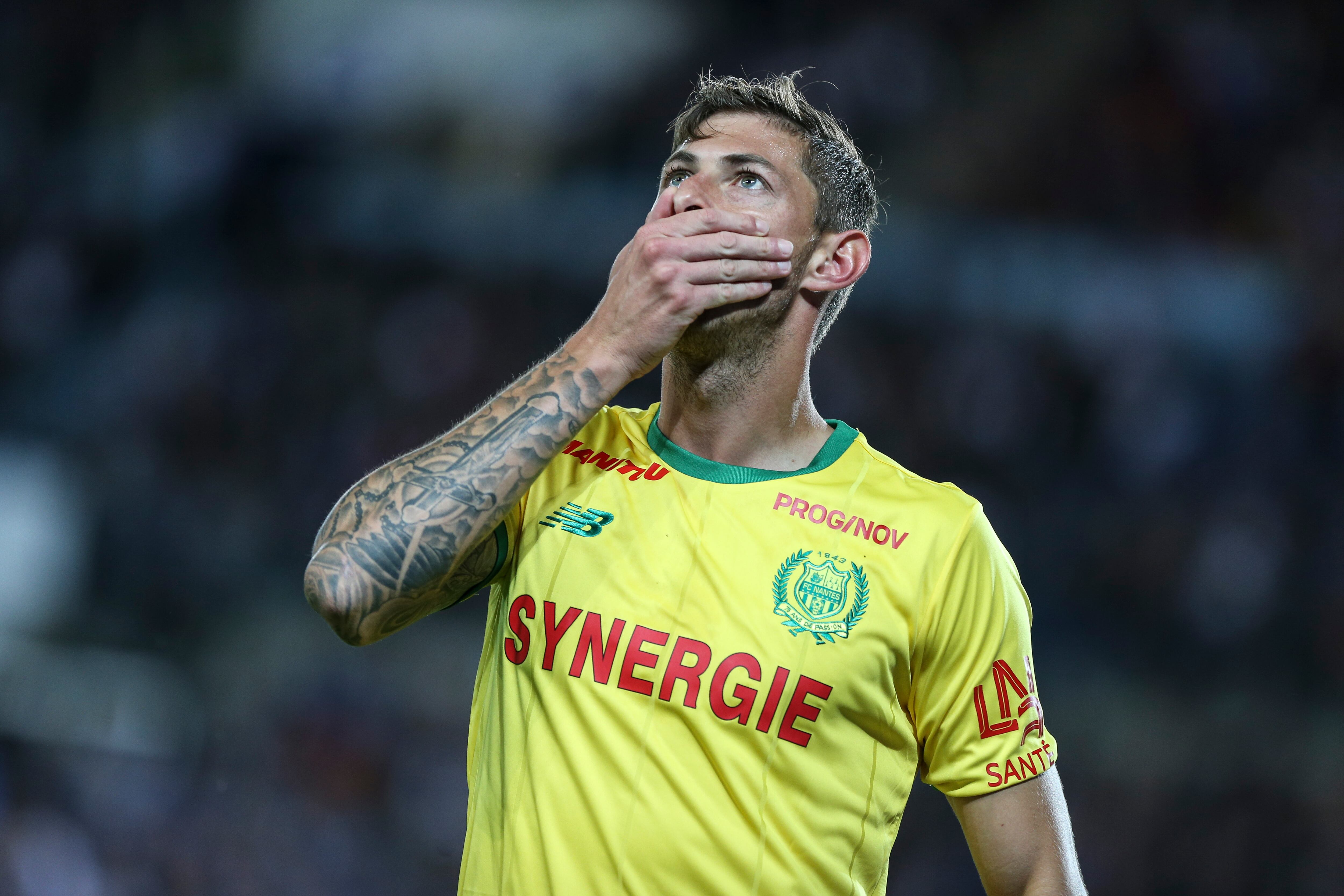 Emiliano Sala falleció cuando intentaba definir su traspaso al fútbol inglés.