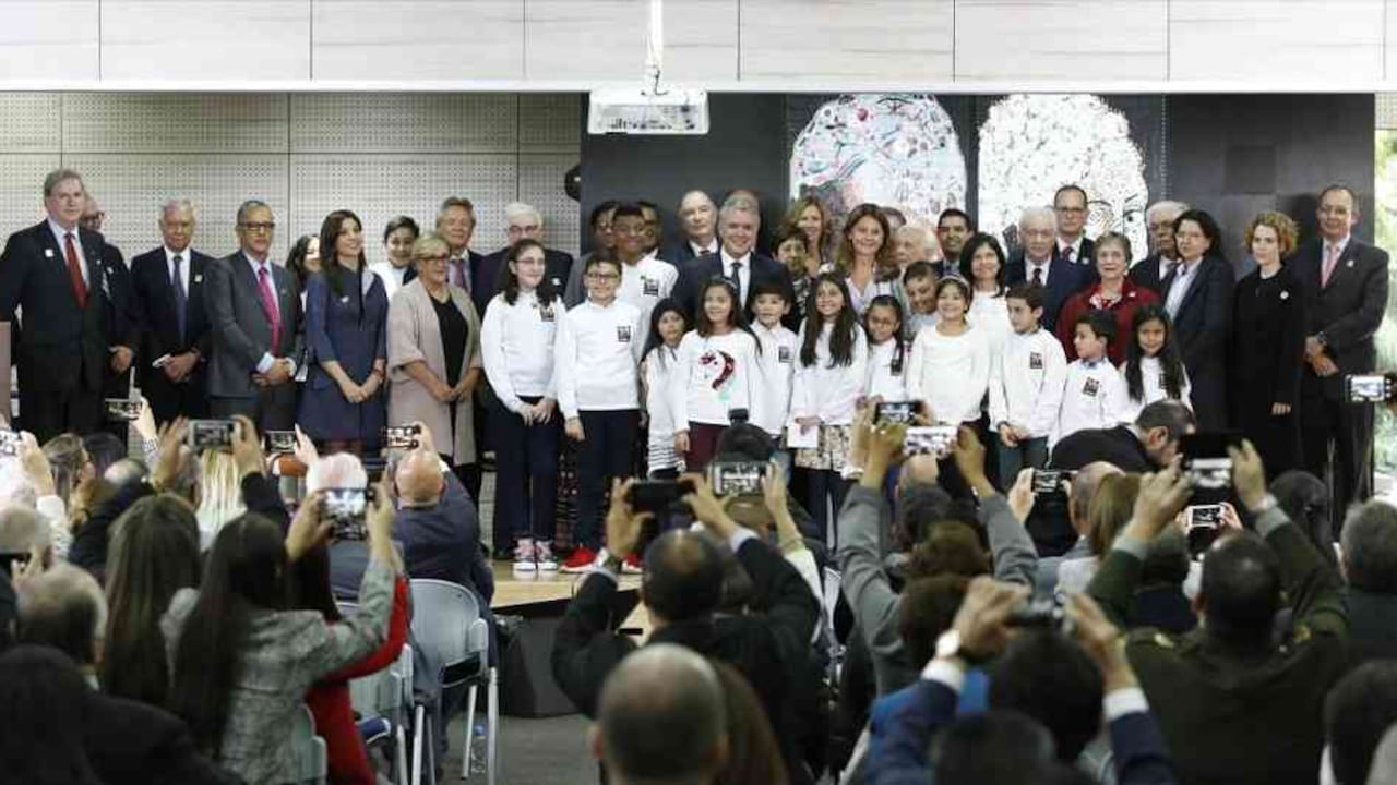 La Misión de Sabios está conformada por 43 integrantes.