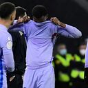 Ansu Fati sufrió una nueva lesión que lo dejará por fuera de las canchas.