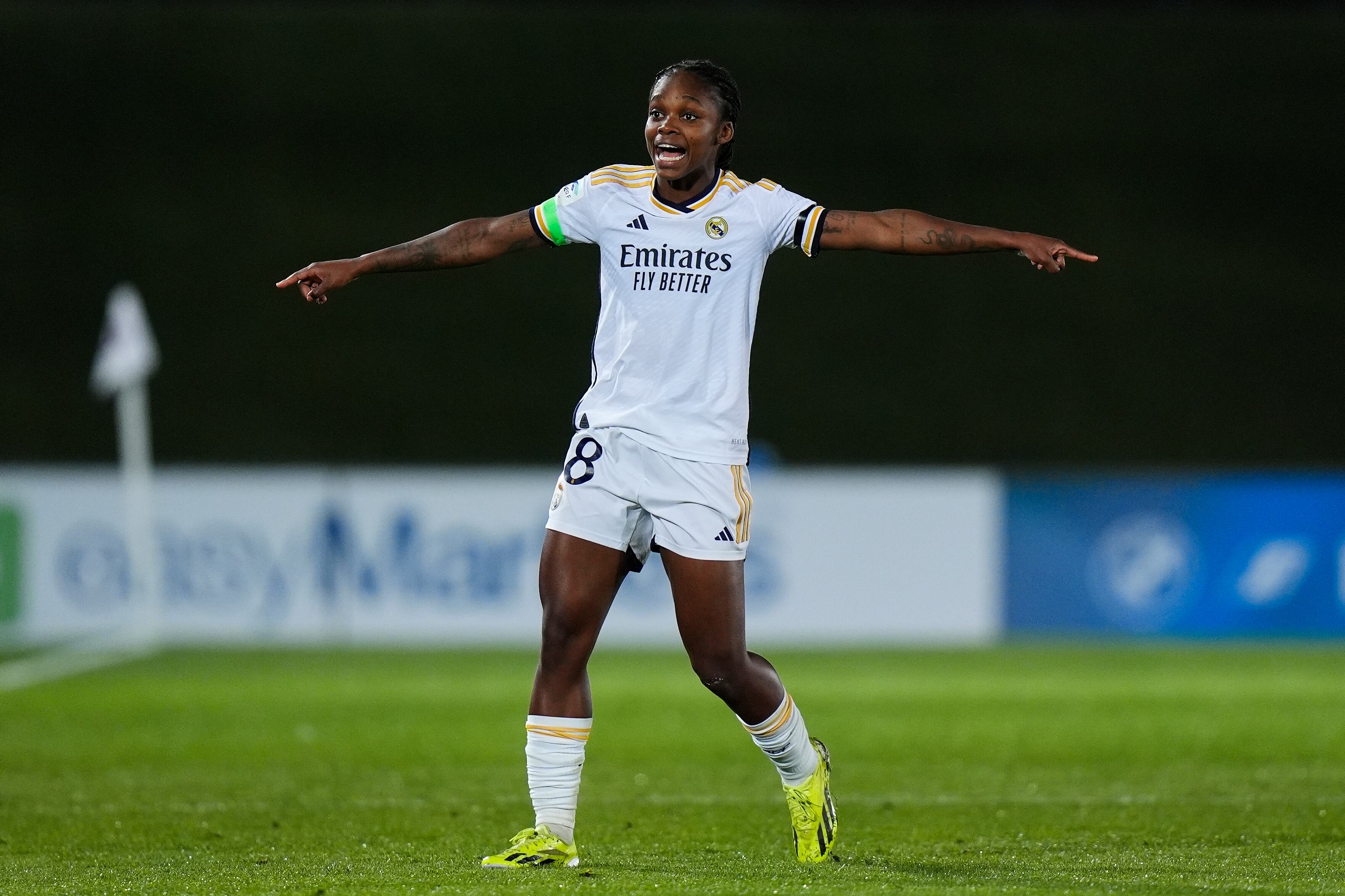 MADRID, ESPAÑA - 3 DE FEBRERO: Linda Caicedo del Real Madrid reacciona durante el partido de Liga F entre el Real Madrid y Valencia CF Feminas en el Estadio Alfredo Di Stefano el 3 de febrero de 2024 en Madrid, España. (Foto de Diego Souto/Getty Images)