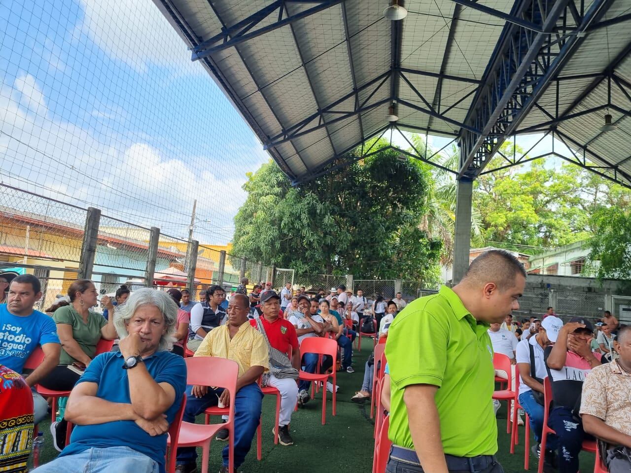 Alerta por crisis humanitaria en comunidades de Cáceres, Antioquia, debido a la presencia de grupos armados ilegales