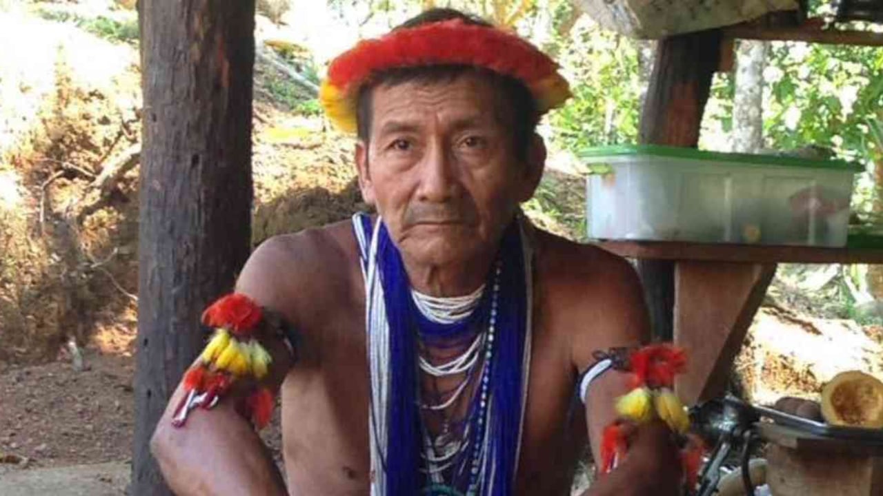 El abuelo Jättüpa (Rufino Antonio Ponare), integrante del pueblo indígena Piaroas de Venezuela, será uno de invitados especiales al Diálogo de Saberes. Foto: SURrealidades.