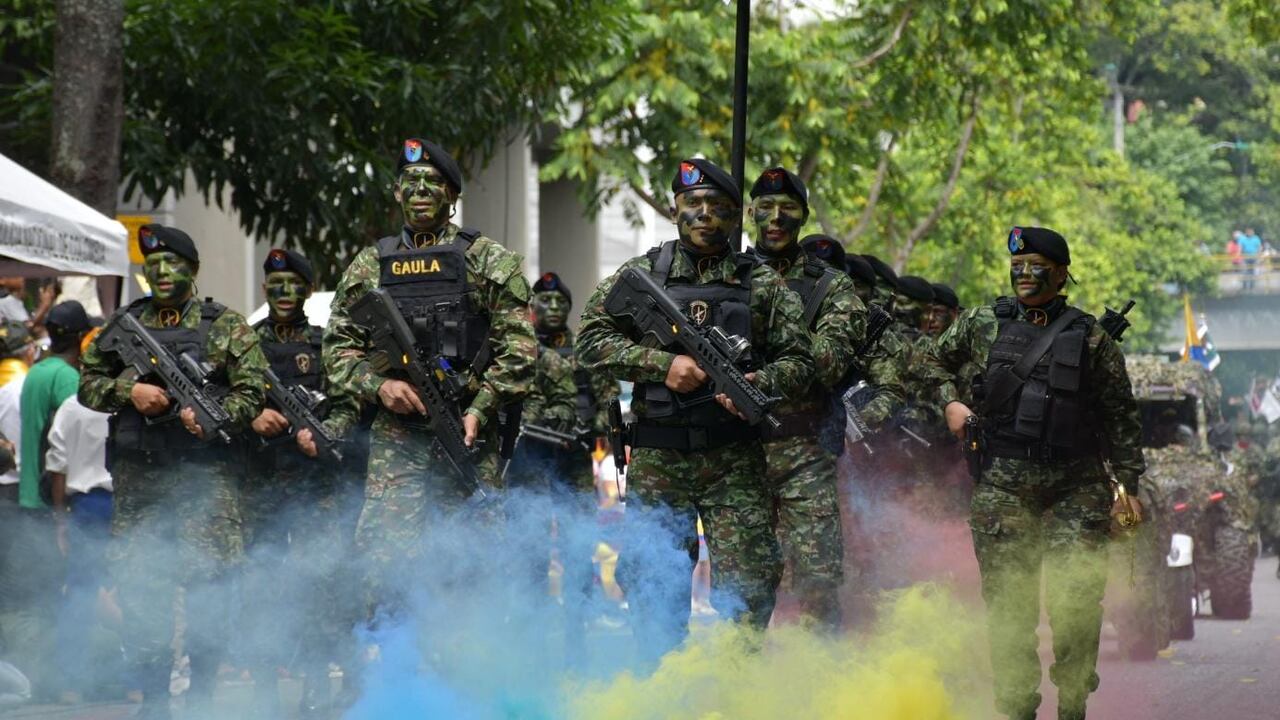 Desfile militar del 20 de julio.
