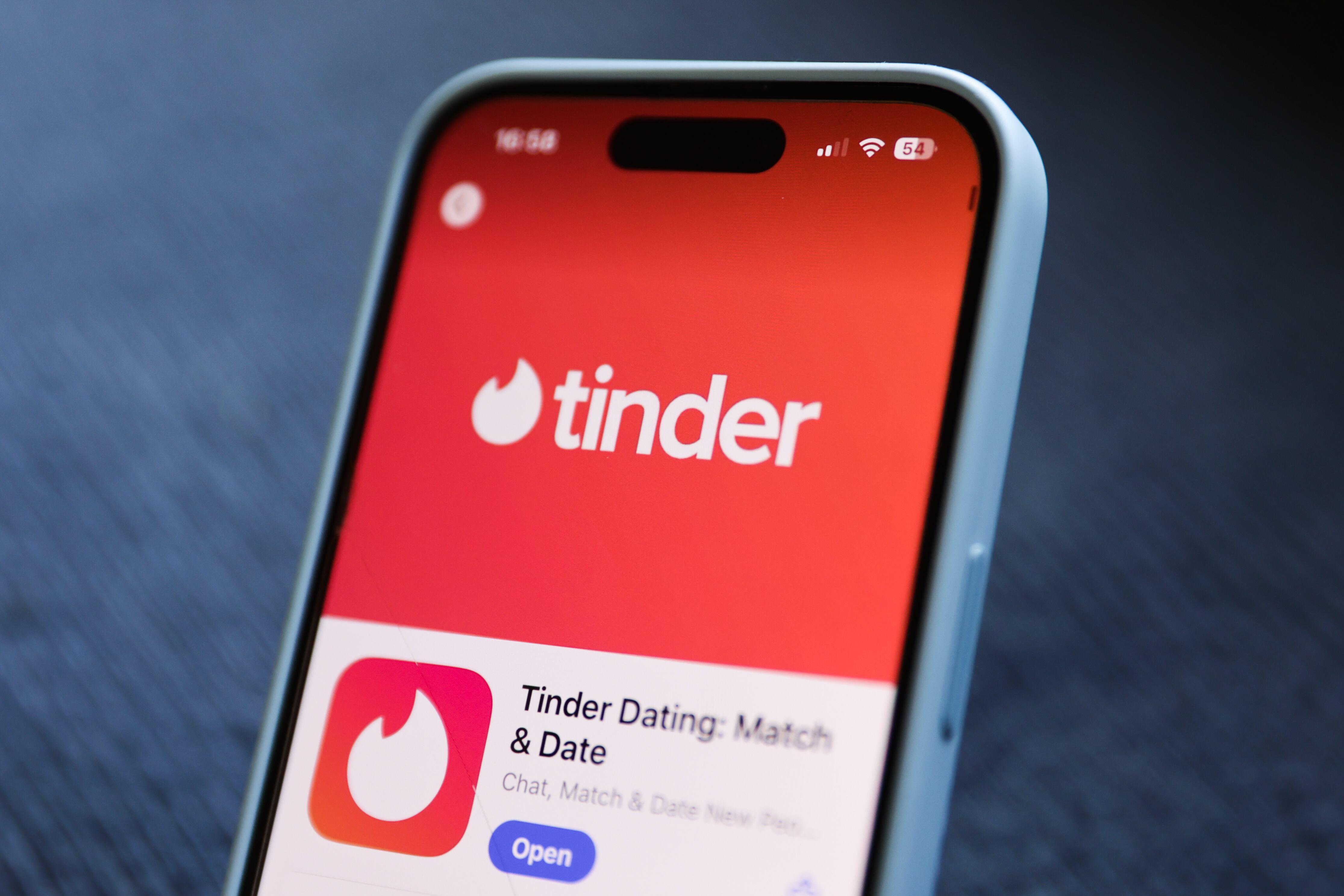 Tinder hacer parte de las aplicaciones de citas románticas que más usan las personas.