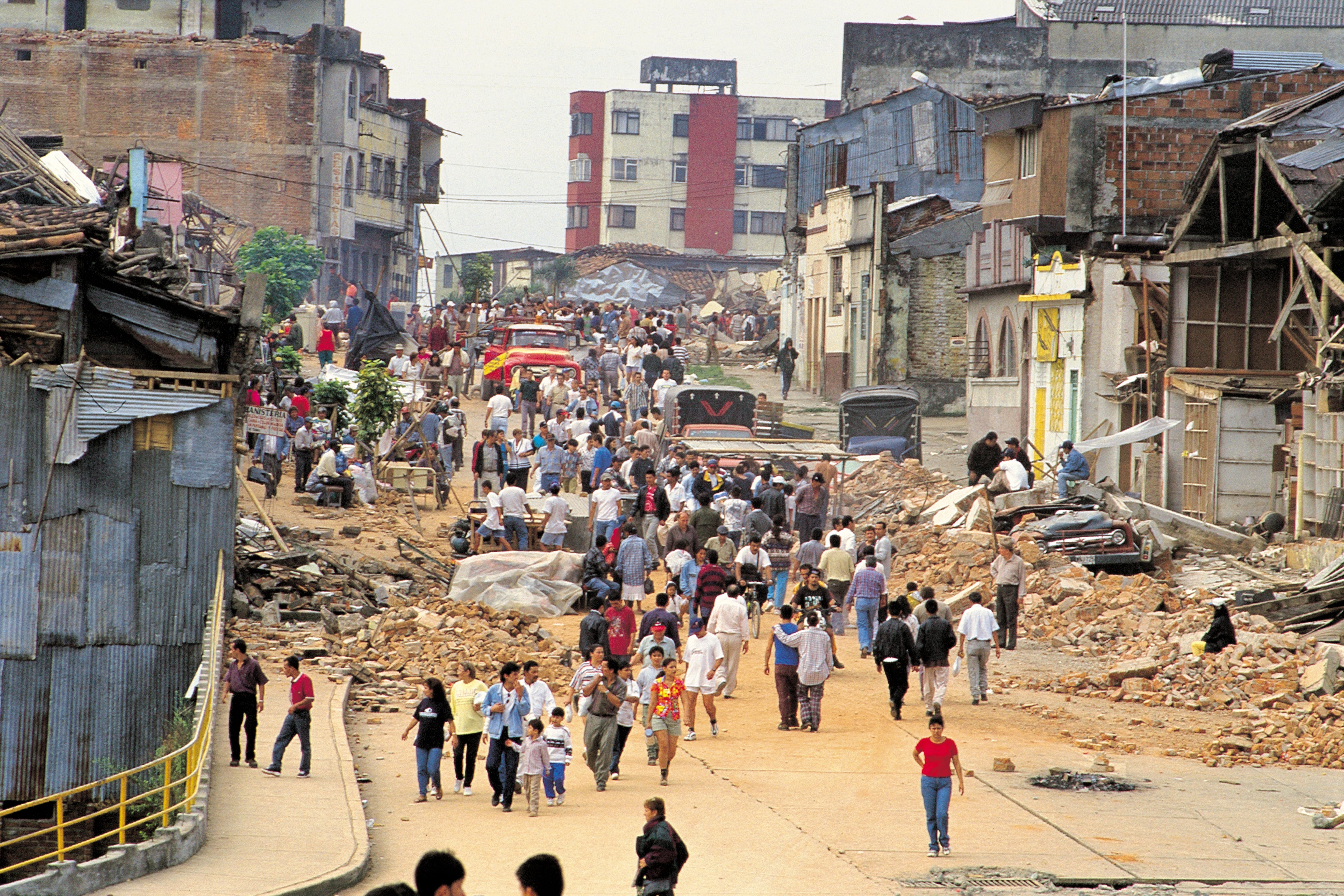 El sismo destruyó el 75% de la ciudad de Armenia