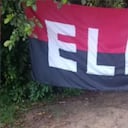 Imagen de la bandera del ELN encontrada en Puerto Wilches