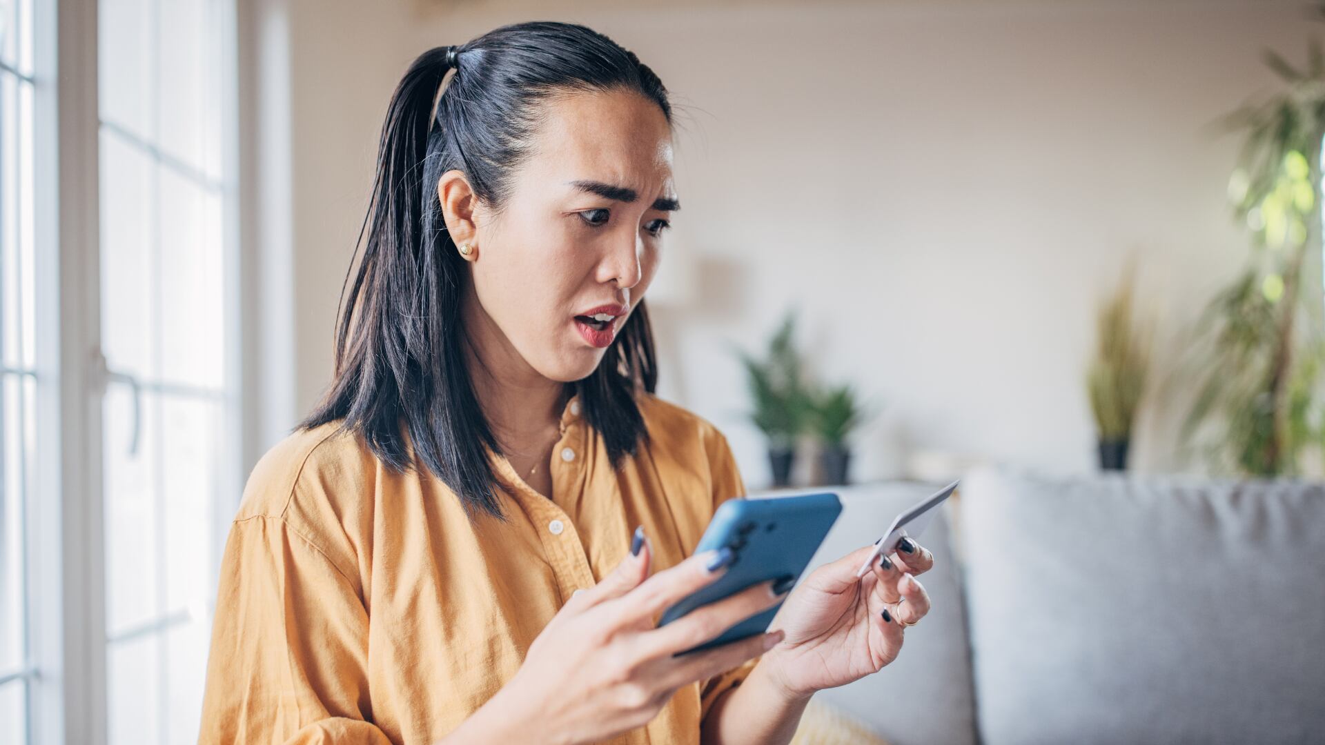 Por medio de falsas conversaciones, delincuentes buscan estafar.