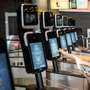 nueva tecnologia instalada en el aeropuerto El Dorado en Bogotá para la lectura digital para pasabordos e ingreso a migración
foto Diana Rey Melo
15 de enero del 2019