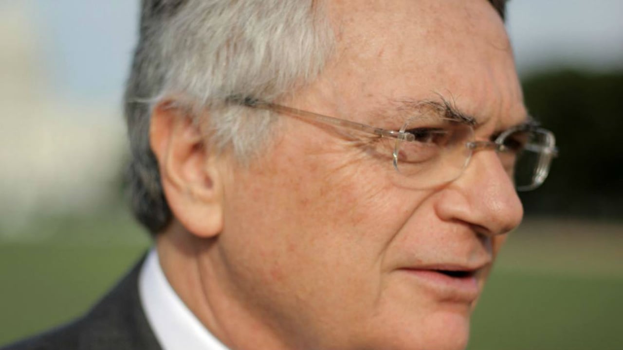 El analista venezolano Moisés Naím habla de Charlie Hebdo.