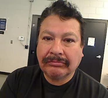 La misiva, escrita con una caligrafía cuidadosamente alterada, aseguraba que Morales planeaba asesinar al exmandatario.