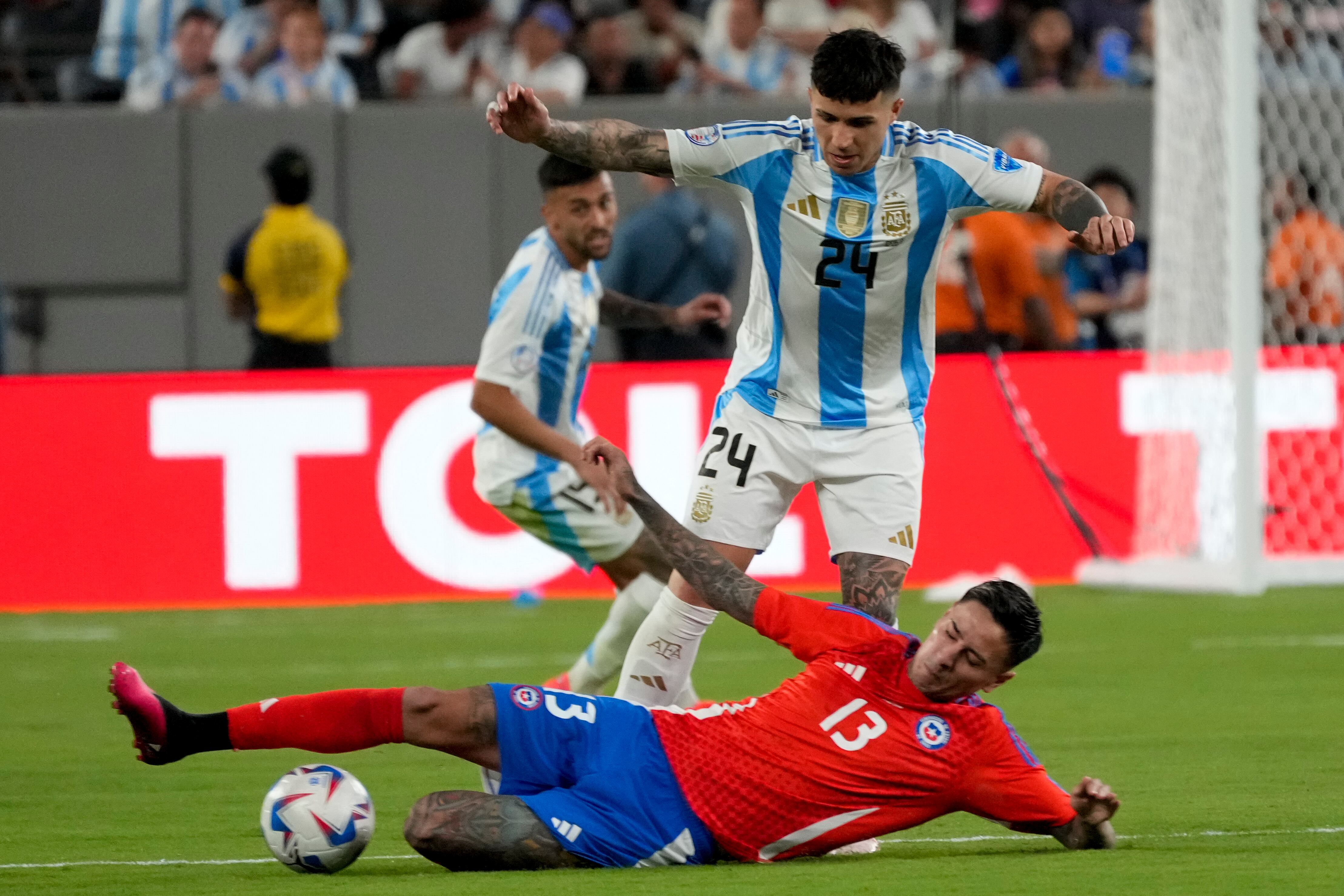 Chile v Argentina
