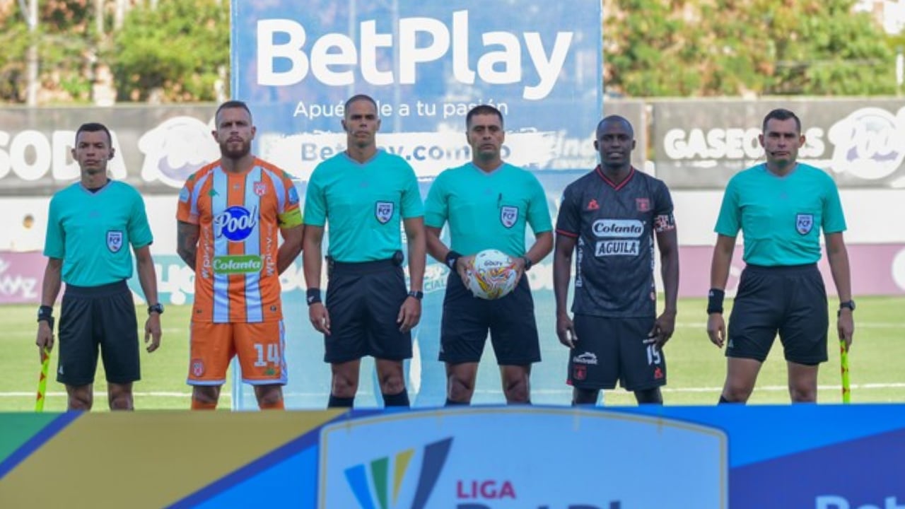 Envigado vs. América tuvo polémica por el árbitro Ferney Trujillo