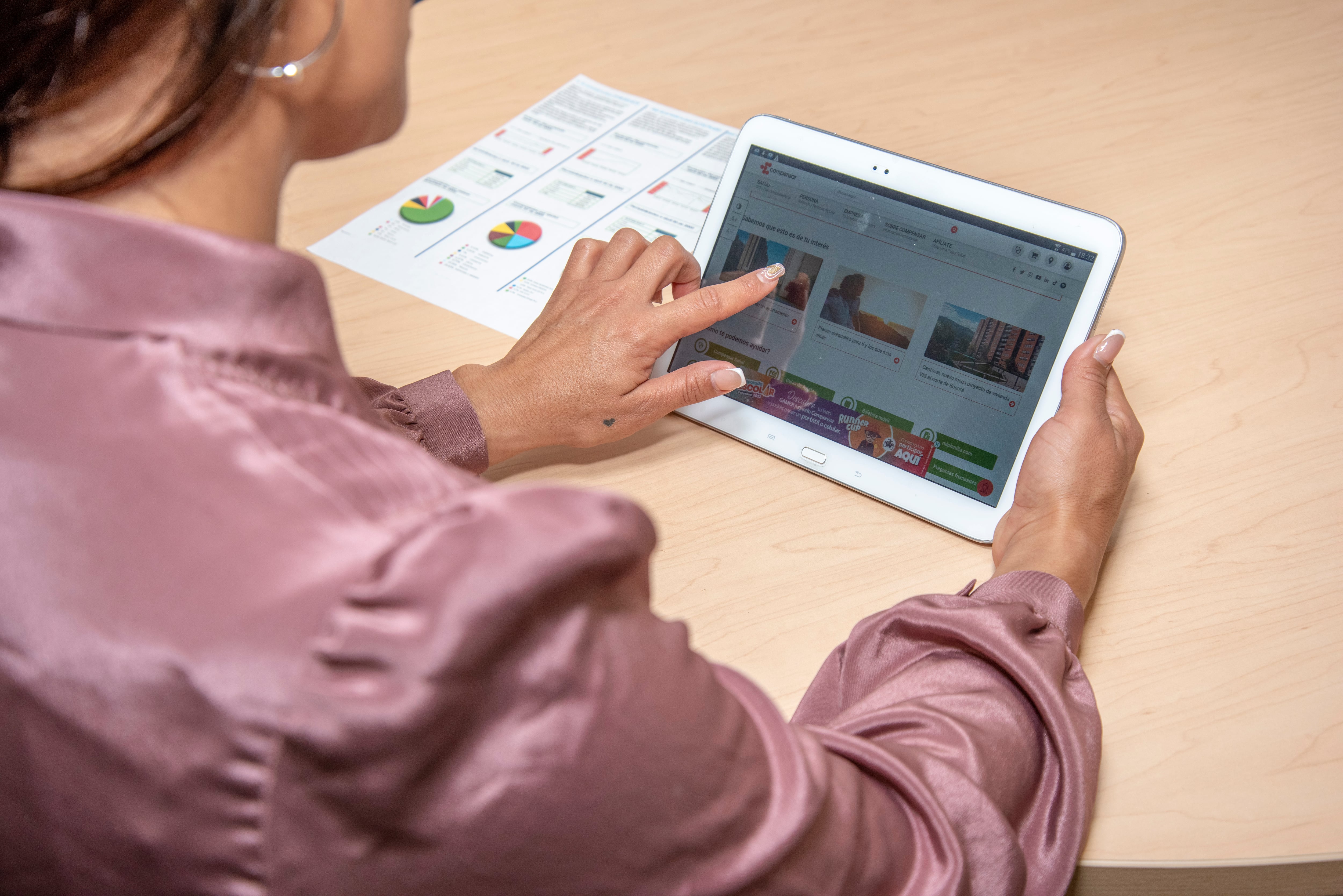 Con el objetivo de optimizar el componente formativo en el sector empresarial, desde Compensar desarrollan un recomendador de educación que hace uso de la IA.