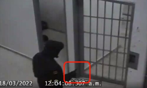 La Fiscalía presentó chat, videos y declaraciones para demostrar la responsabilidad de un cabo en la fuga de alias Matamba