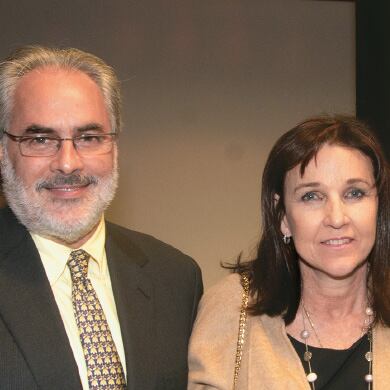 Pablo Obregón y Helen de Obregón.