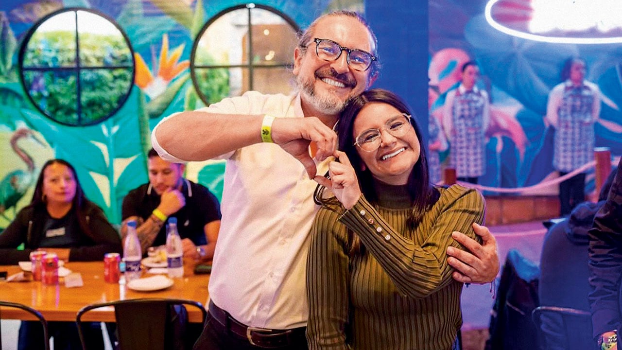 Angie Rodríguez comenzó su administración con Andrés Charry, subgerente cuestionado por presuntas irregularidades en contratación.