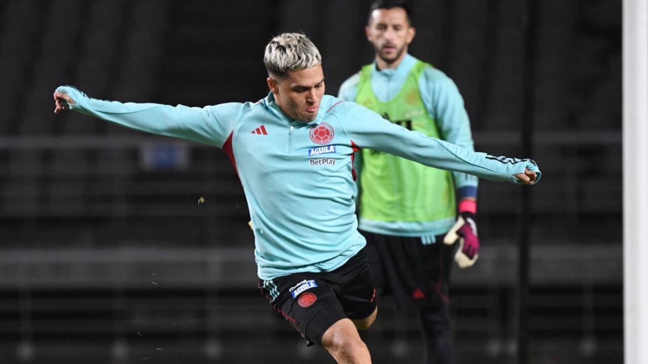 Juan Fernando Quintero en los entrenamientos de la Selección Colombia.